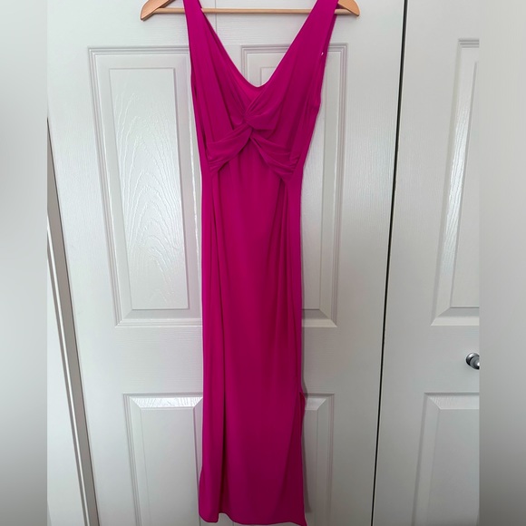 Barbie pink dress with small silt - Picture 1 of 8